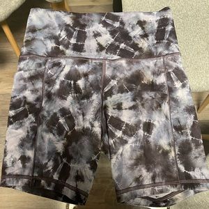 Like New Tie Dye Athleta Biker Shorts!